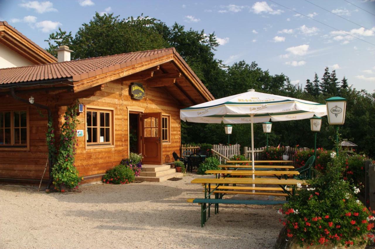 Blockhaus-Ferienpark Eisenschmitt Buitenkant foto